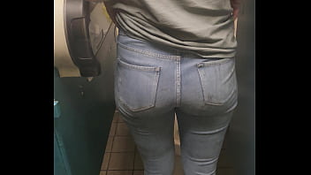 A wife gets fucked in the public restroom by a pawg worker